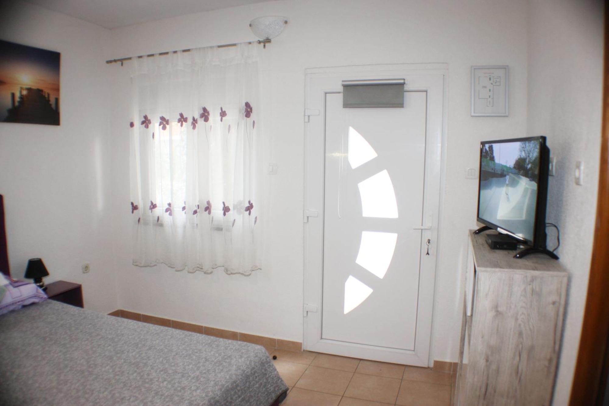 Studio Apartman Tristan 扎达尔 外观 照片